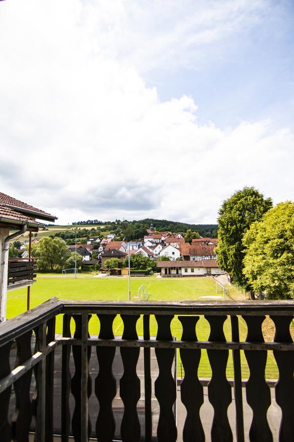 Landgasthof Hotel Will Neuenstein  Exterior photo